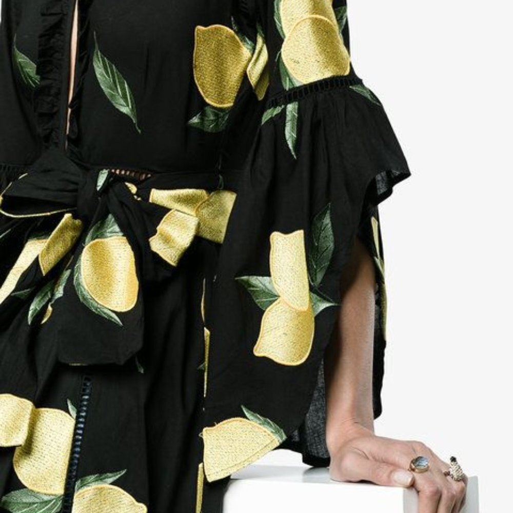 WE ARE LEONE Amalfi Embroidered Robe Size XS - Picture 4 of 6